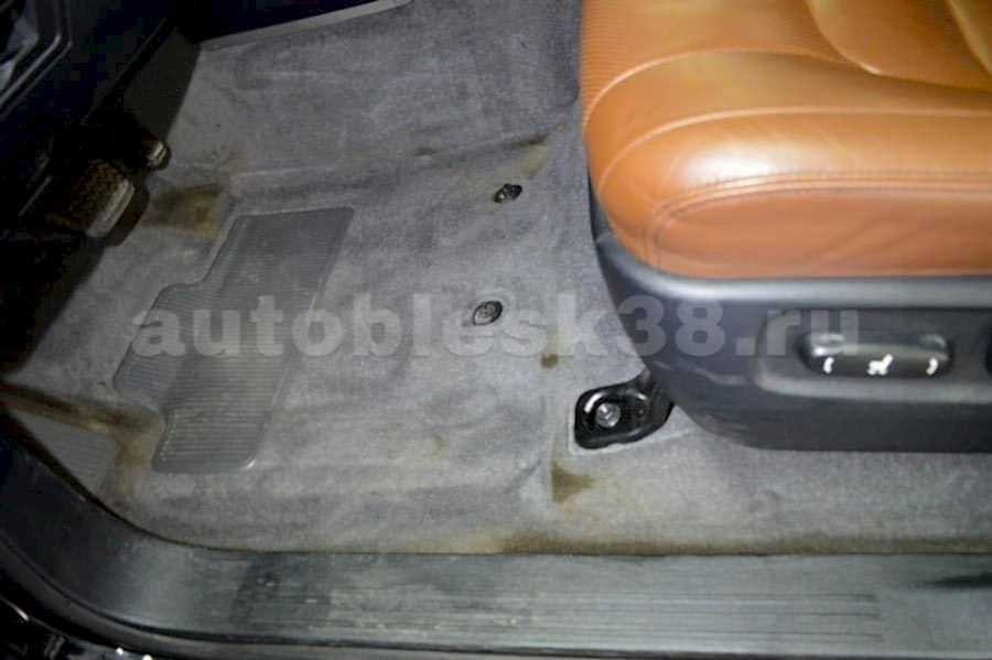 Toyota Land Cruiser 200 детейлинг Toyota Land Cruiser 200 детейлинг